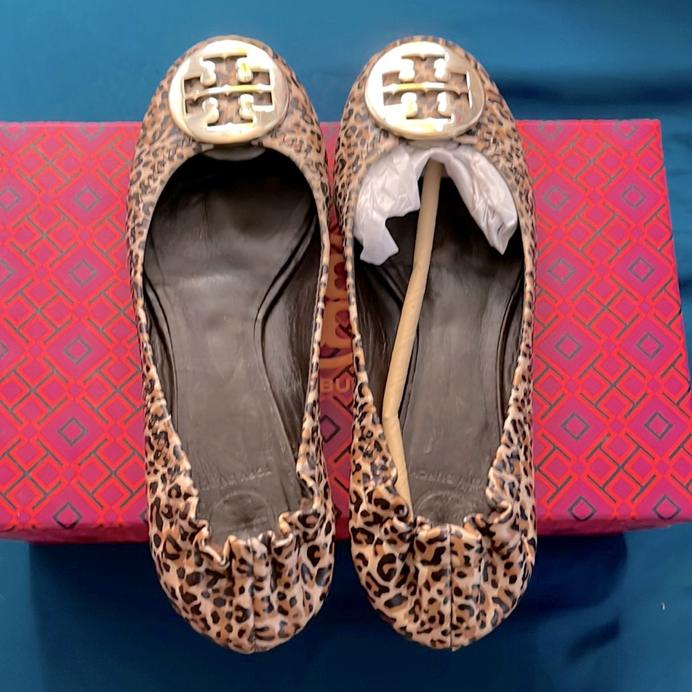 Tory Burch flat
